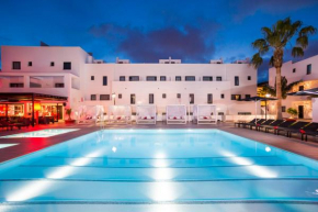 Гостиница Migjorn Ibiza Suites & Spa  Плайя-Ден-Босса 